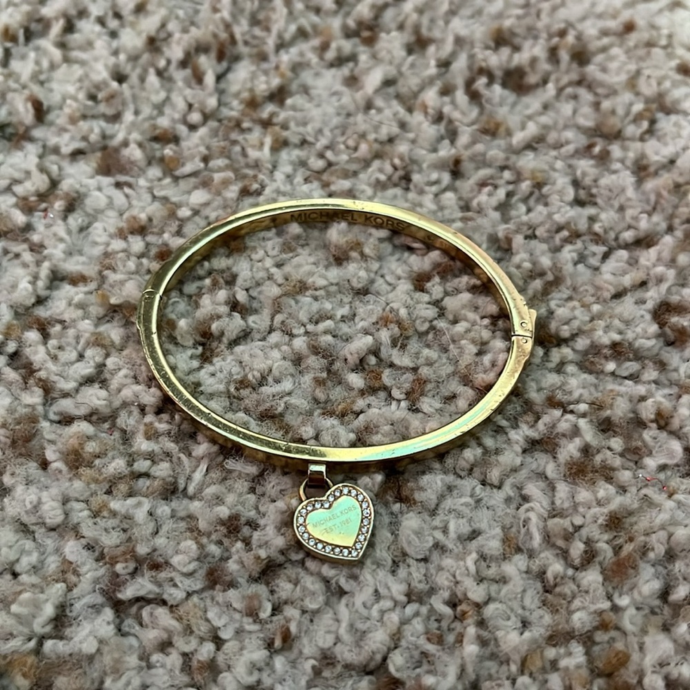 Michael Kors Gold Heart Bracelet
